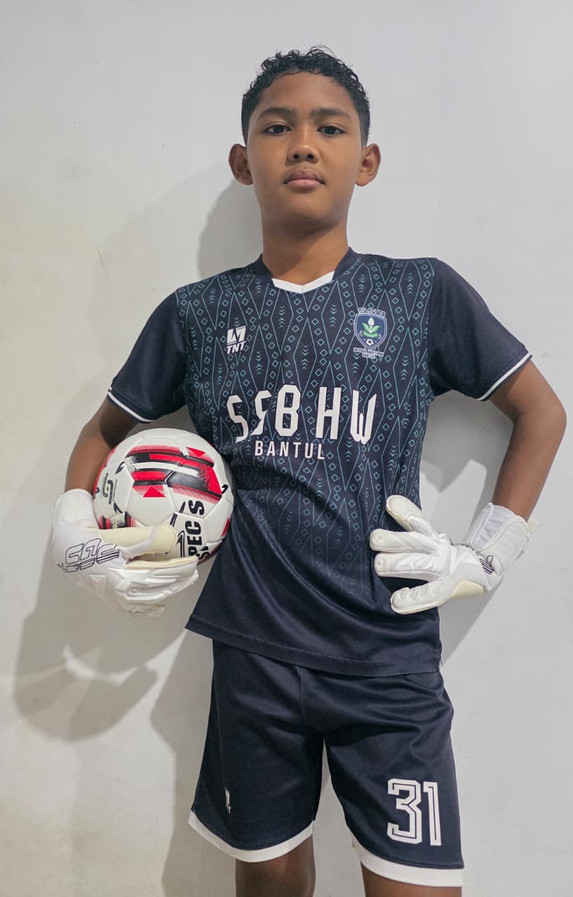 FARIH NIZAM MAULANA
